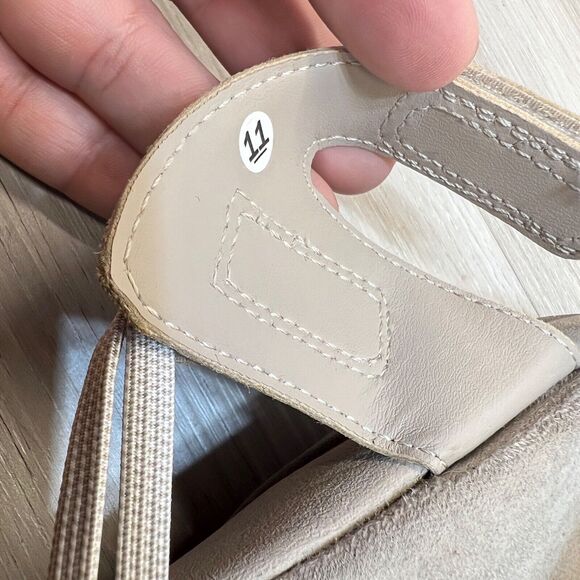 Skechers Reggae Slim Takes Two Sandals Size 11 Taupe Elastic Straps - Picture 8 of 10